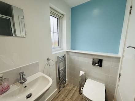 Hillpark Crecent, Mill Park, Image 19