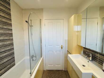 Hickory Grove, Melling, Image 23