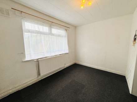 Lingtree Road, Westvale, Image 6