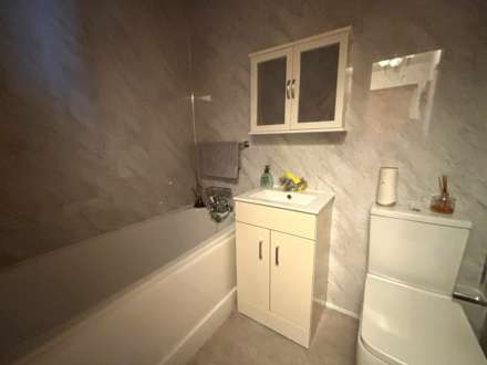 Hawick Close, Melling Mount, Image 9