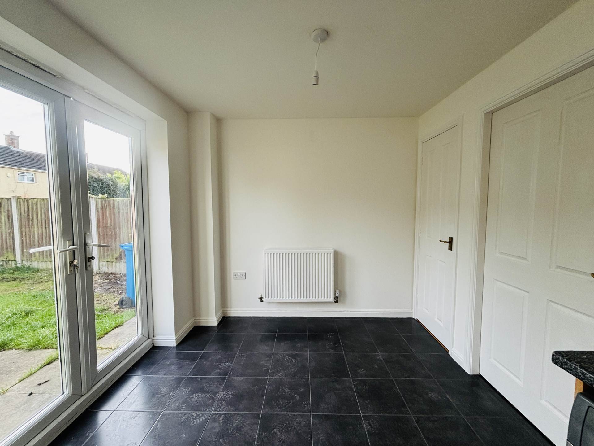 Linton Place, Westvale, Image 8