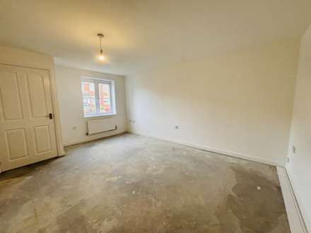 Linton Place, Westvale, Image 6