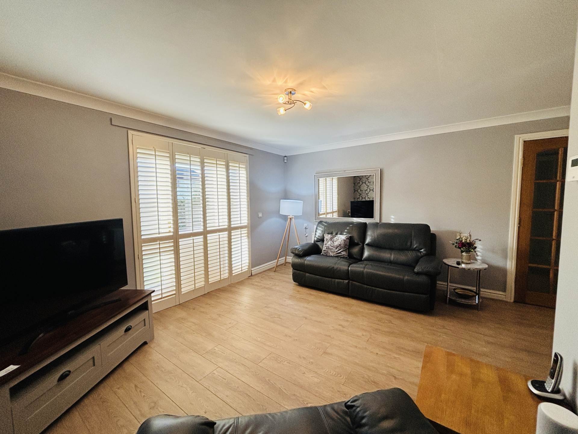 Glovers Court, North Park, Image 2