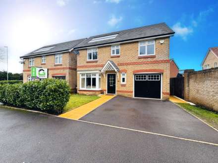 Highfield, Highfield Green