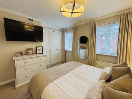 Dickens Close, Brookhaven, Image 15
