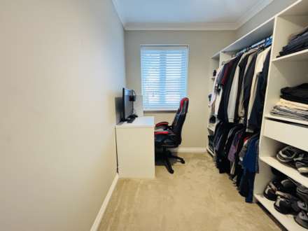 Dickens Close, Brookhaven, Image 17