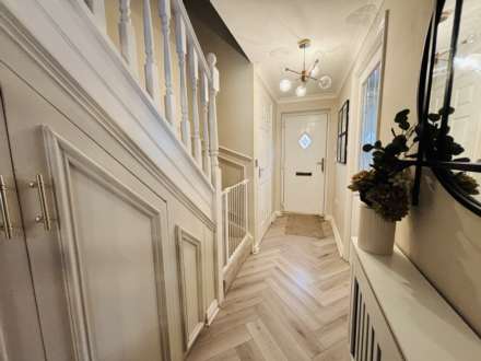 Dickens Close, Brookhaven, Image 4