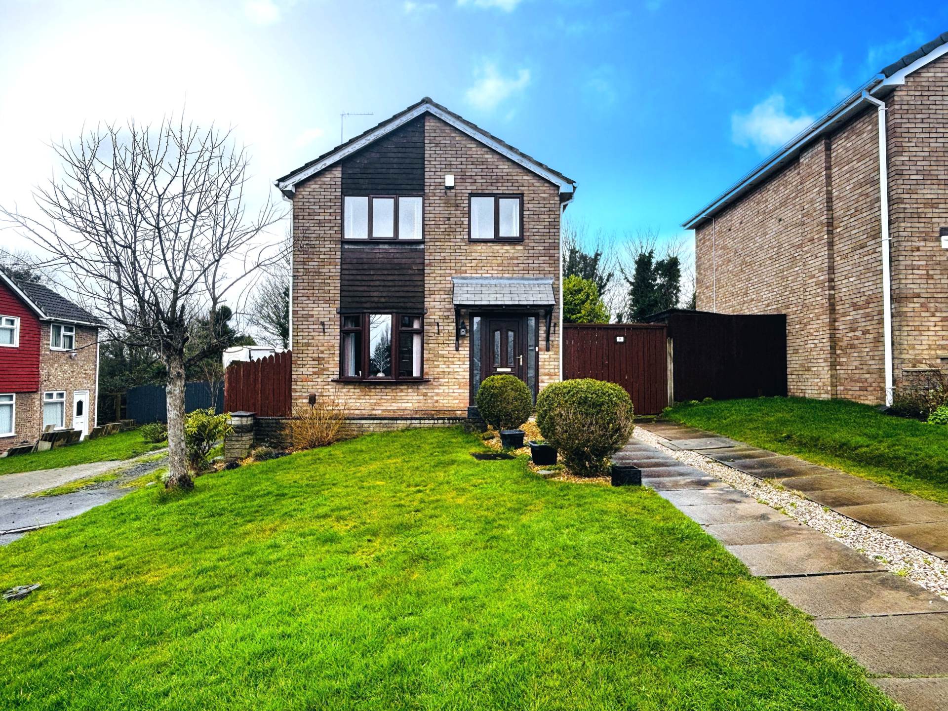 Galston Close, Melling Mount, Image 1