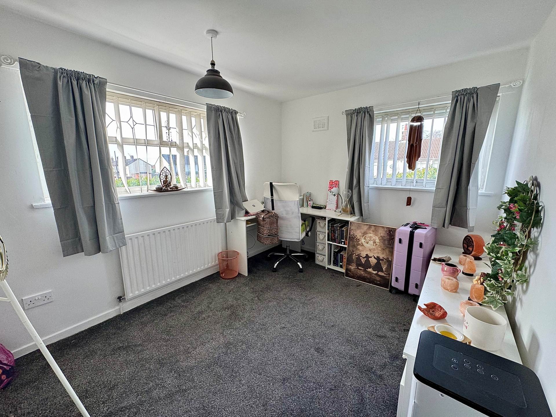 Edgefold Road, Southdene, Image 11