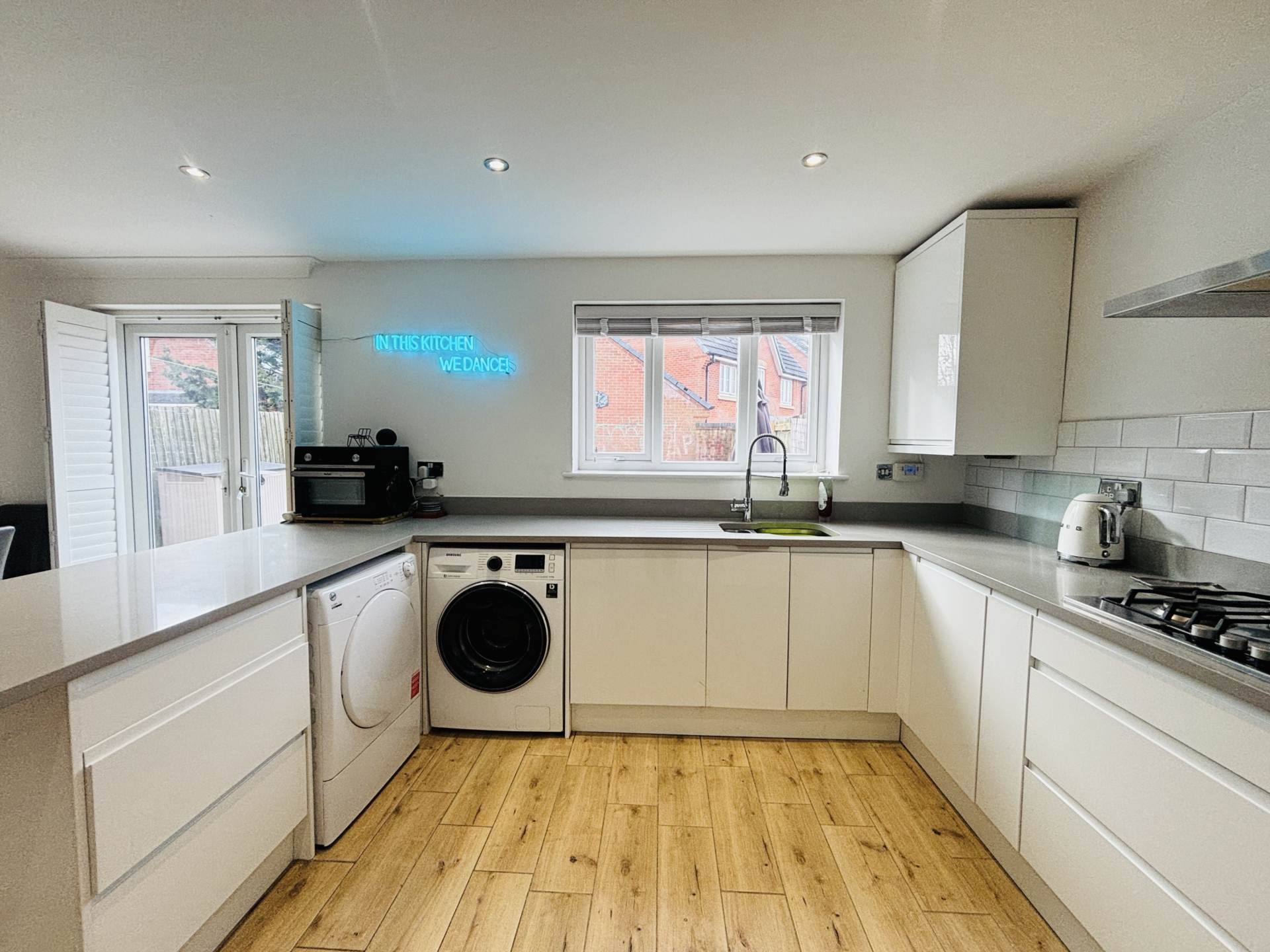 Brookward Court, Park Meadows, Image 4