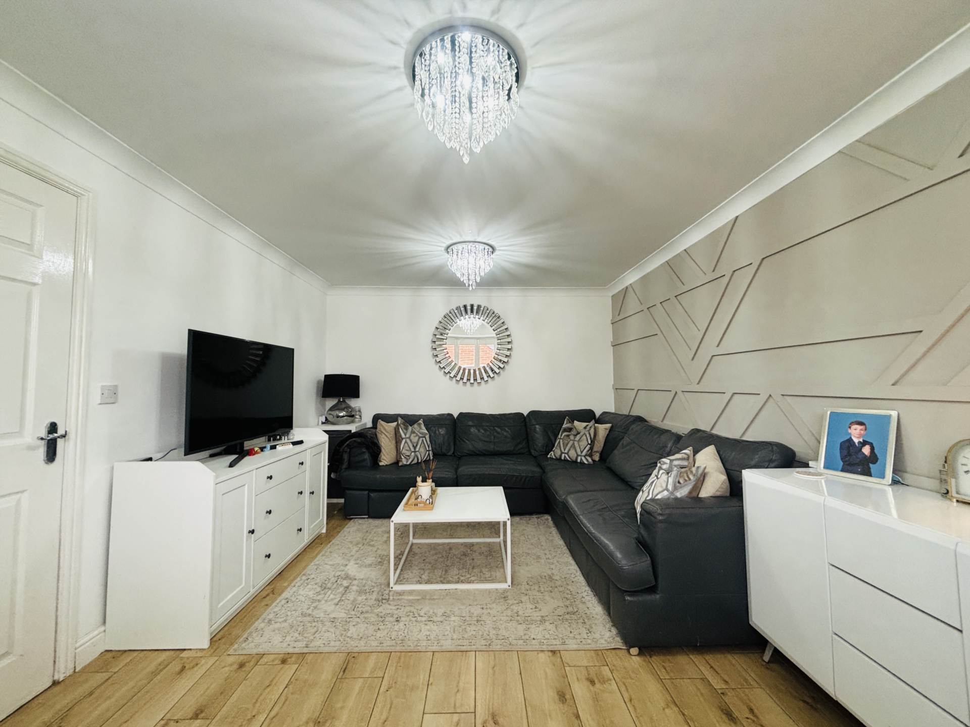 Brookward Court, Park Meadows, Image 6