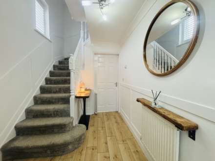 Brookward Court, Park Meadows, Image 5