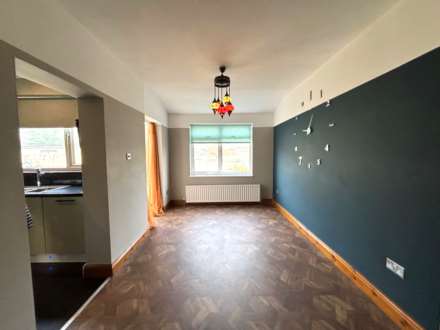 Merton Crescent, Huyton, Image 19