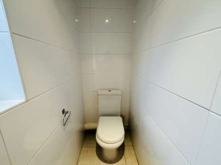 Altway, Aintree Village, Image 16