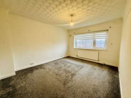 Altway, Aintree Village, Image 18