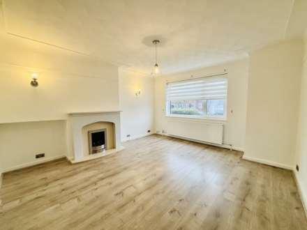 Altway, Aintree Village, Image 5