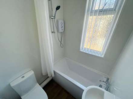 Standale Road, Liverpool, Image 10