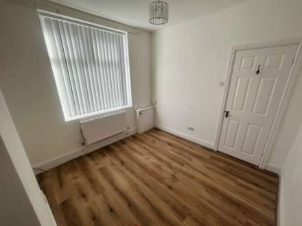 Standale Road, Liverpool, Image 4