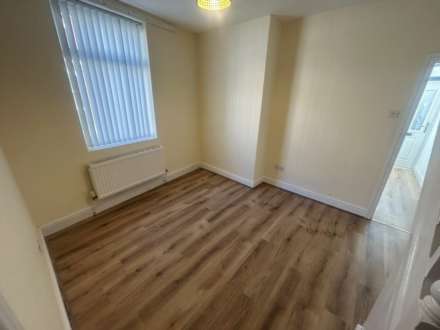 Standale Road, Liverpool, Image 5