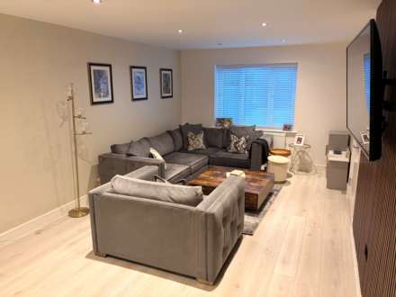 Littlebrook Lane, Brookhaven, Image 2