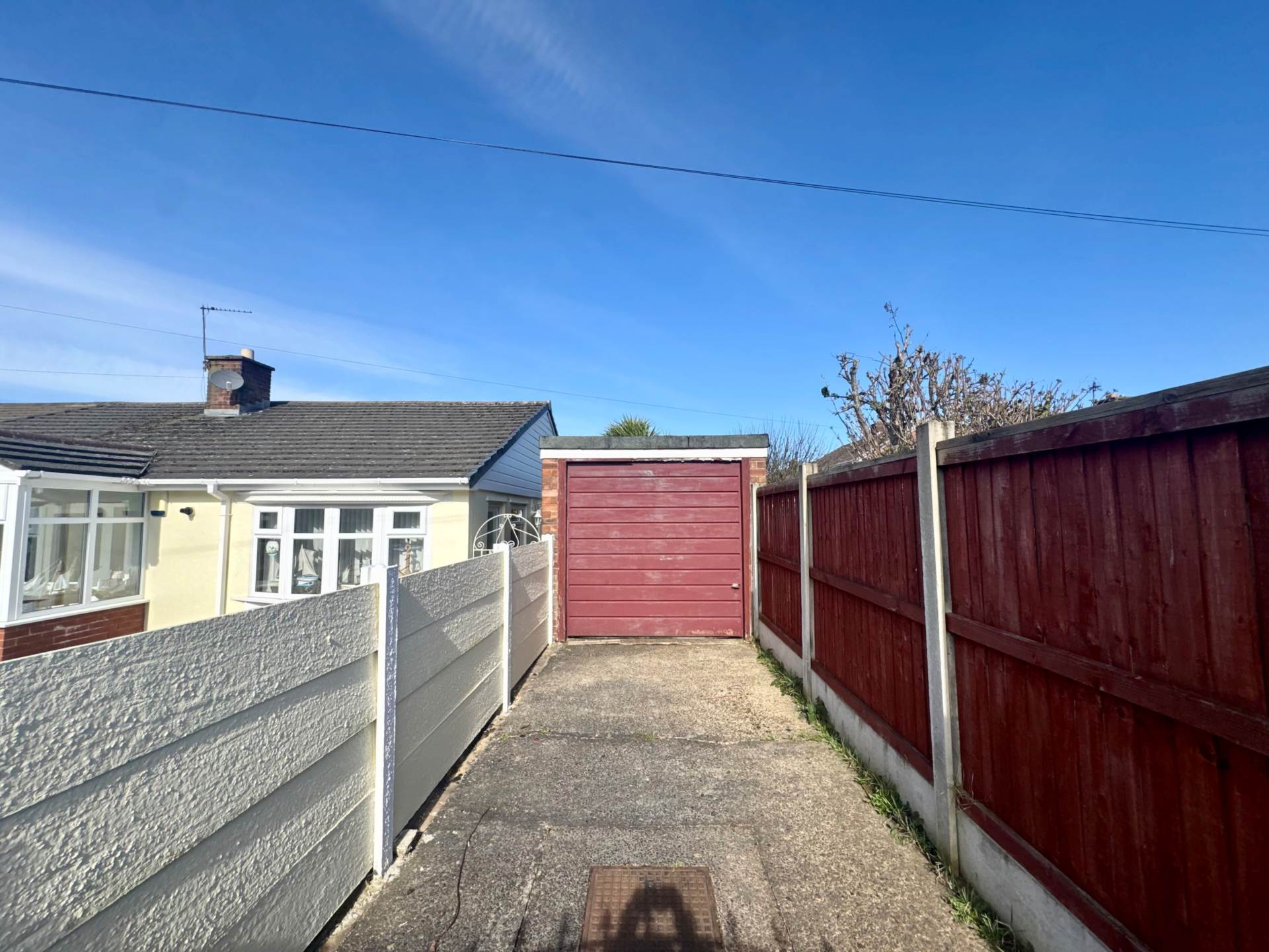 Milbrook Drive, Old Hall Estate, Image 18