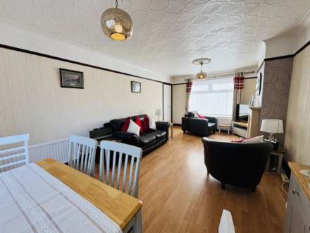 Wingate Road, Northwood, Image 3