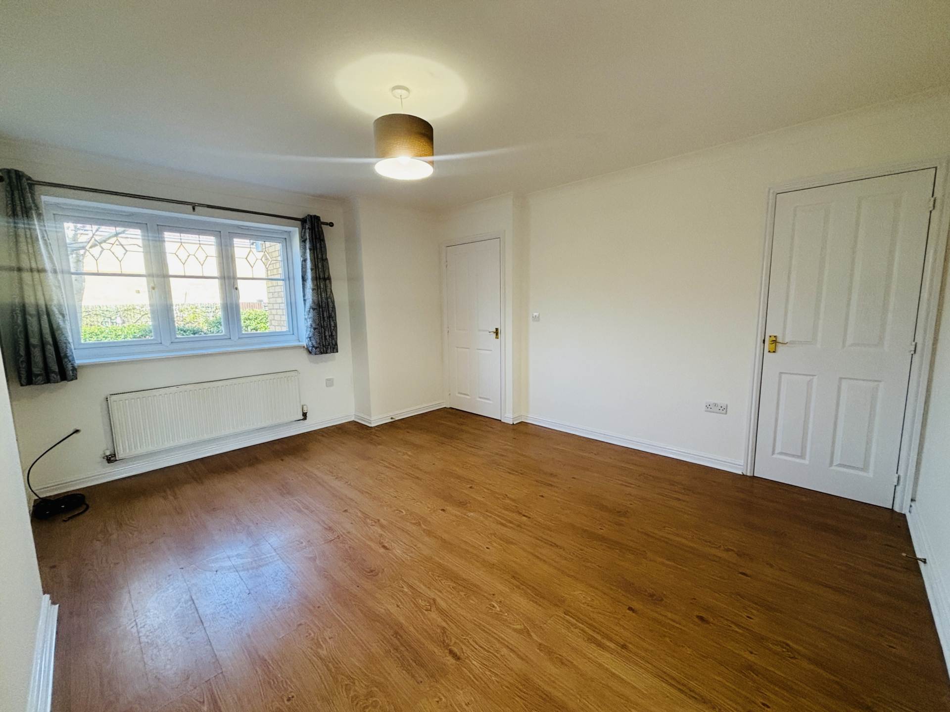 Ambleside Drive, The Venue, Image 4