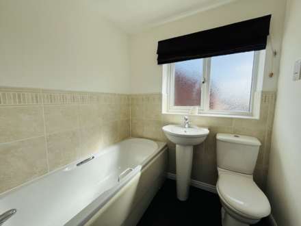 Ambleside Drive, The Venue, Image 15