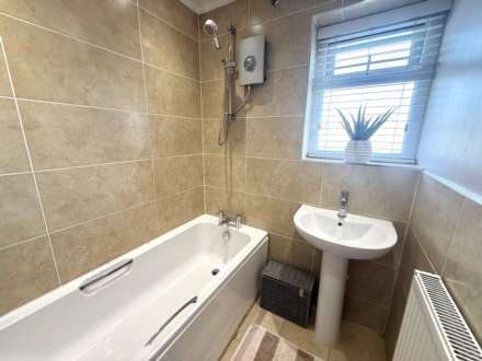 Jarrett Road, Northwood, Image 19