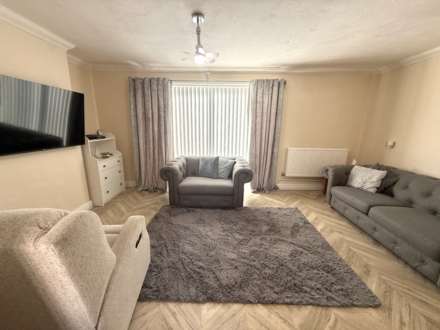 Jarrett Road, Northwood, Image 7