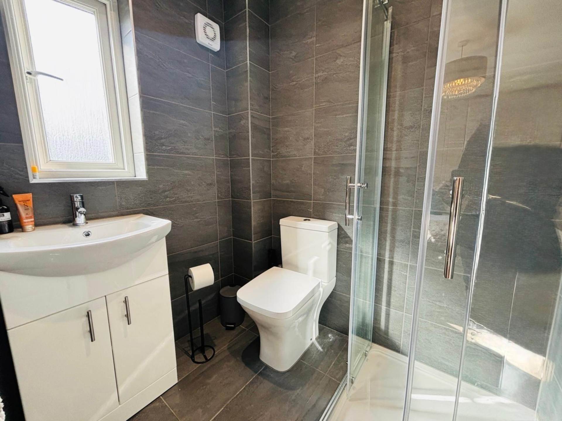 Bluebell Close, Park Meadows, Image 19