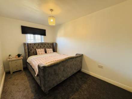 Bluebell Close, Park Meadows, Image 10