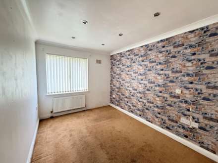 Eastfield Walk, Westvale, Image 6