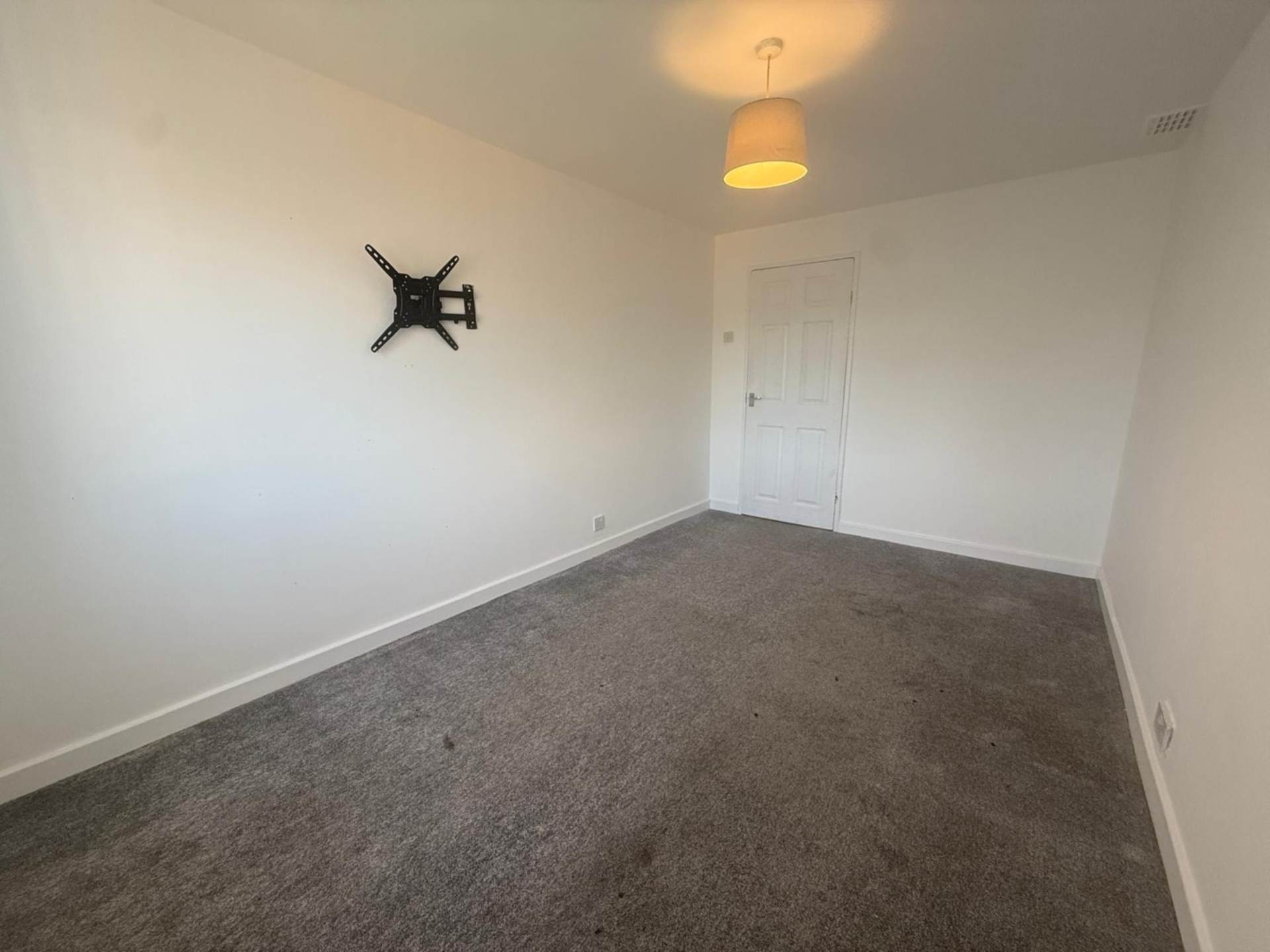 Jarrett Walk, Northwood, Image 6