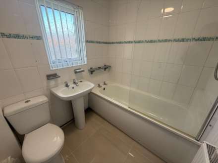 Jarrett Walk, Northwood, Image 10