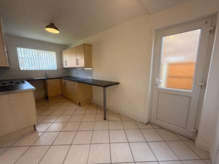 Jarrett Walk, Northwood, Image 4