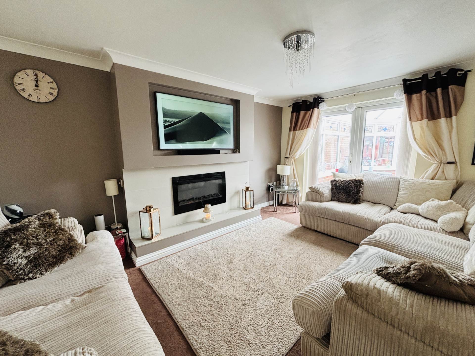 Yoxall Drive, Littledale, Image 2