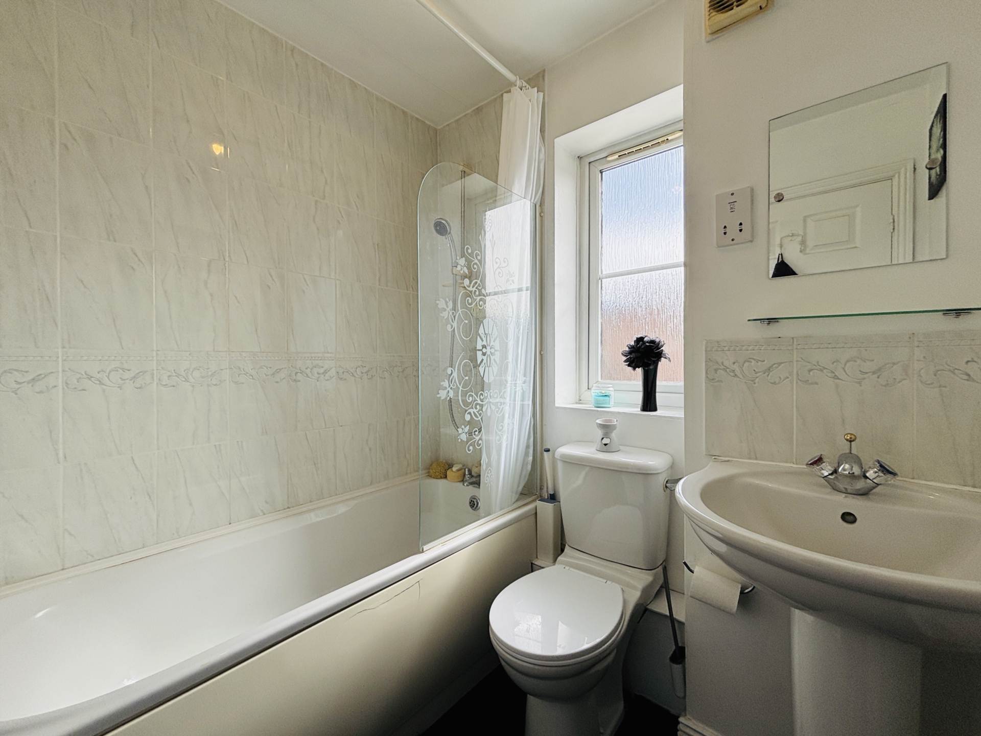 Yoxall Drive, Littledale, Image 27