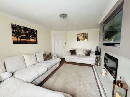 Yoxall Drive, Littledale, Image 6