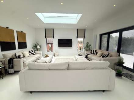 Westcliffe, Southport, Image 4