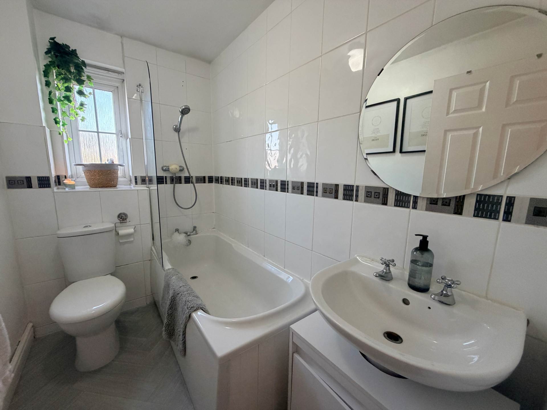 Saxon Way, Littledale, Image 9