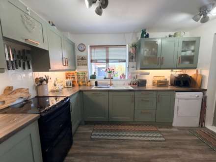 Appleton Road, Park Meadows, Image 5