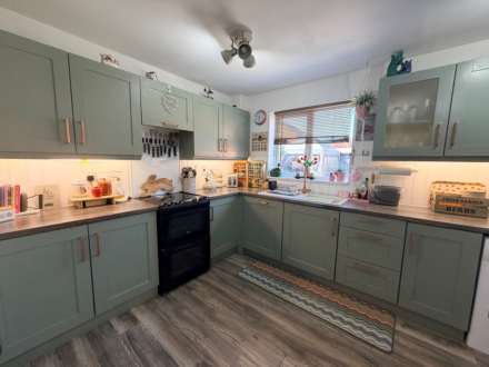 Appleton Road, Park Meadows, Image 6