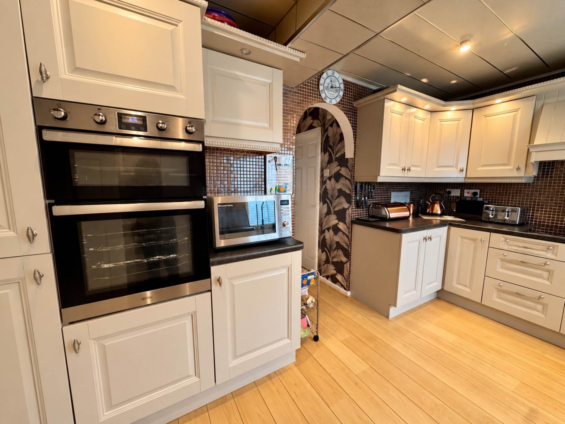 Finch Meadow Close,  Fazakerley, Image 7