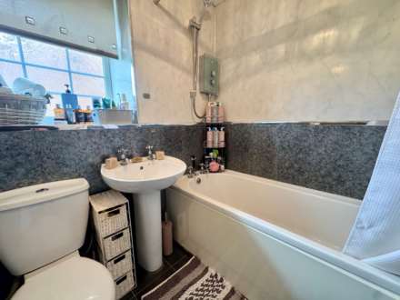 Finch Meadow Close,  Fazakerley, Image 14