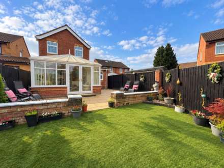 Finch Meadow Close,  Fazakerley, Image 15