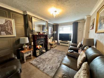 Finch Meadow Close,  Fazakerley, Image 3
