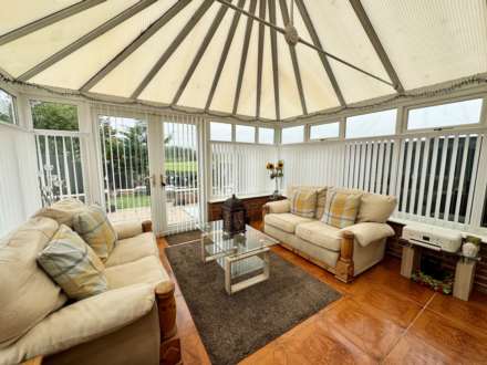Finch Meadow Close,  Fazakerley, Image 5