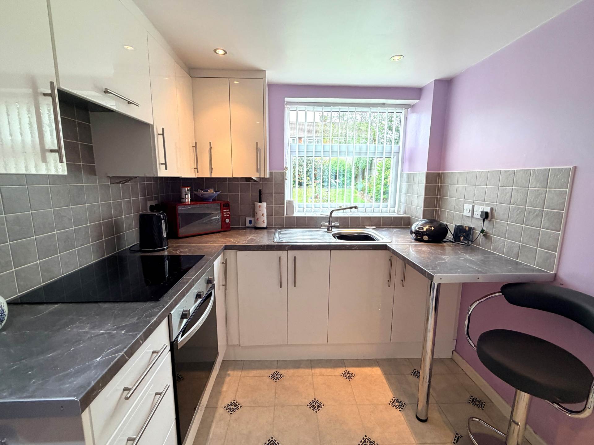 Hall Drive, Old Hall Estate, Image 8