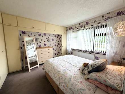Hall Drive, Old Hall Estate, Image 10